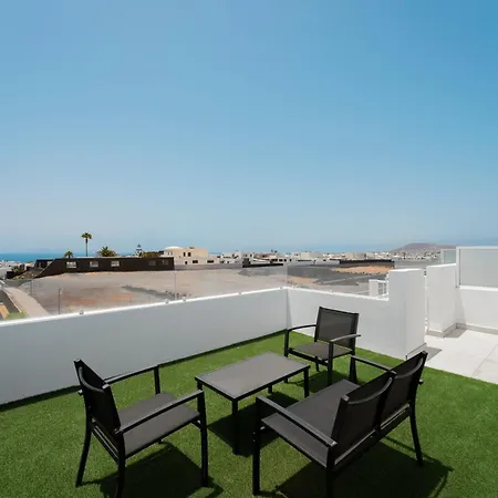 Alpesi faház Casa Geca. Ideal With Pool And Ocean Views *